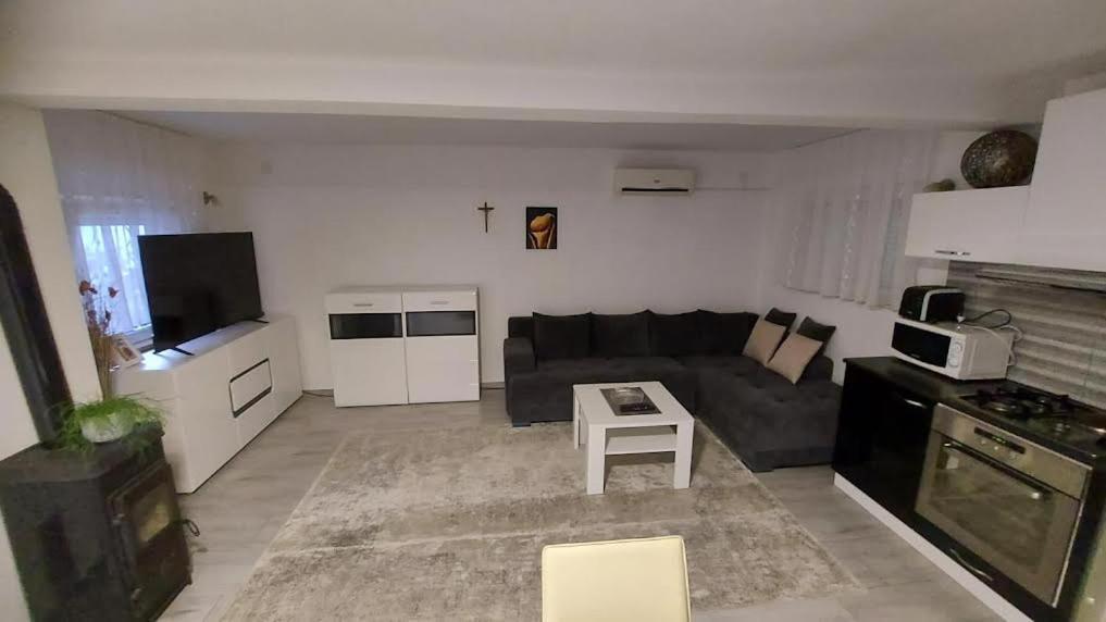 Apartments Antonio Rogoznica  Extérieur photo